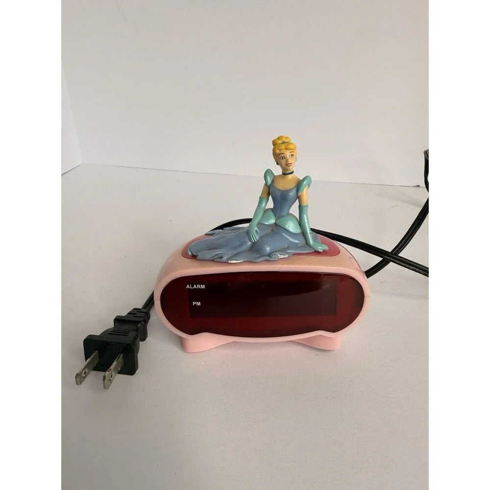 Disney Princess Cinderella Digital Alarm Clock Pink Model DC94530 Vintage